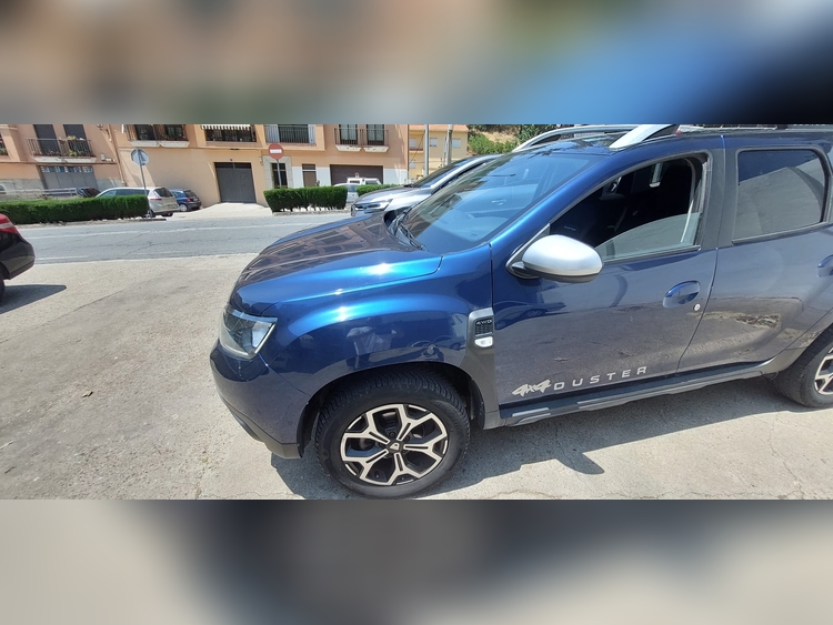 Dacia Duster 1.5 dci 4x4 foto 6